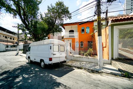 Casa à venda com 270m², 5 quartos e 3 vagasFachada