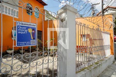 Casa à venda com 270m², 5 quartos e 3 vagasFachada