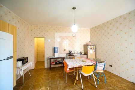 Casa à venda com 270m², 5 quartos e 3 vagasCozinha