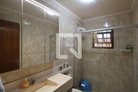 Casa à venda com 142m², 3 quartos e 2 vagasBanheiro 1
