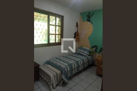 Casa de condomínio à venda com 350m², 6 quartos e 7 vagasQuarto