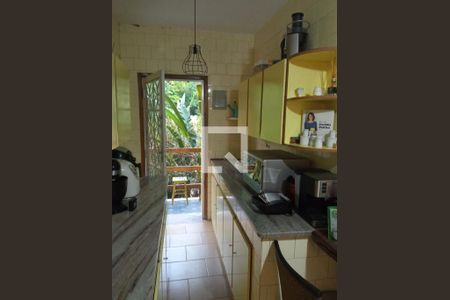 Casa de condomínio à venda com 350m², 6 quartos e 7 vagasCozinha