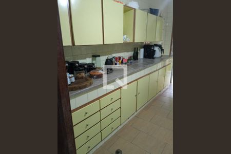 Casa de condomínio à venda com 350m², 6 quartos e 7 vagasCozinha