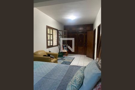 Casa de condomínio à venda com 350m², 6 quartos e 7 vagasQuarto