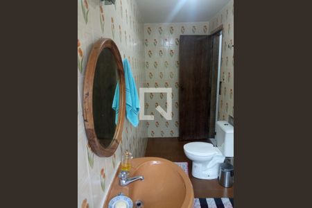 Casa de condomínio à venda com 350m², 6 quartos e 7 vagasBanheiro