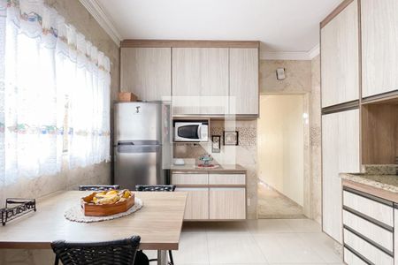 Casa à venda com 118m², 2 quartos e 2 vagasCozinha