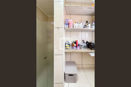 Casa à venda com 118m², 2 quartos e 2 vagasBanheiro Social