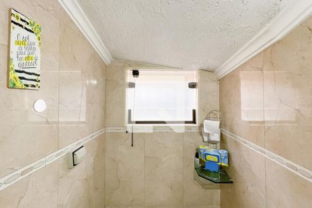 Casa à venda com 118m², 2 quartos e 2 vagasLavabo