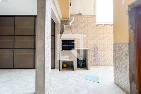 Casa à venda com 118m², 2 quartos e 2 vagasÁrea - Churrasqueira