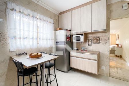 Casa à venda com 118m², 2 quartos e 2 vagasCozinha