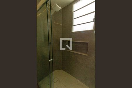 Apartamento à venda com 75m², 2 quartos e sem vaga Apartamento à venda com 75m², 2 quartos e sem vagaBanheiro da Suíte