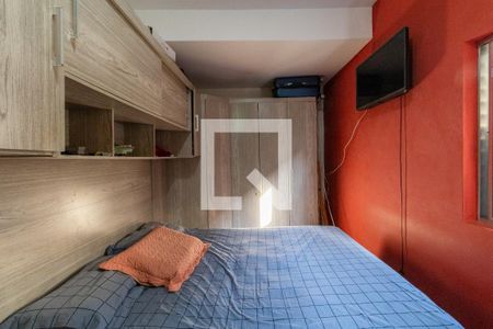 Casa à venda com 200m², 6 quartos e 2 vagas Casa à venda com 200m², 6 quartos e 2 vagasQuarto 3