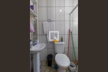 Casa à venda com 200m², 6 quartos e 2 vagas Casa à venda com 200m², 6 quartos e 2 vagasBanheiro 4