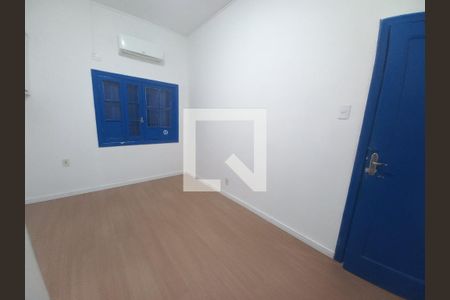 Quarto 2 de casa para alugar com 2 quartos, 113m² em Itararé, São Vicente
