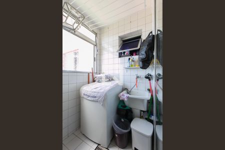 Apartamento à venda com 67m², 3 quartos e 1 vagaÁrea de Serviço