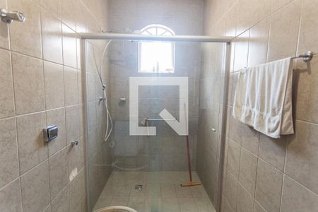 Casa à venda com 200m², 4 quartos e 2 vagasBanheiro Social 2 no 2° Andar