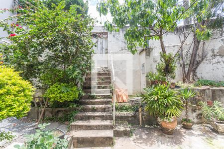 Casa à venda com 200m², 4 quartos e 2 vagasEntrada Principal