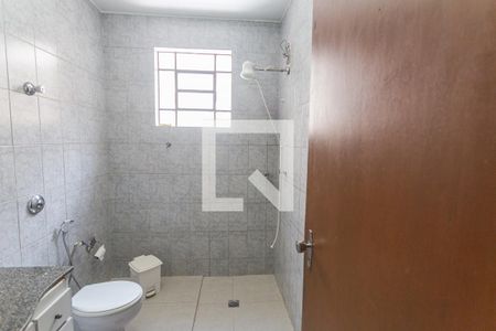 Casa à venda com 200m², 4 quartos e 2 vagasBanheiro Social 1