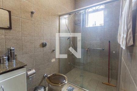 Casa à venda com 200m², 4 quartos e 2 vagasBanheiro Social 2 no 2° Andar