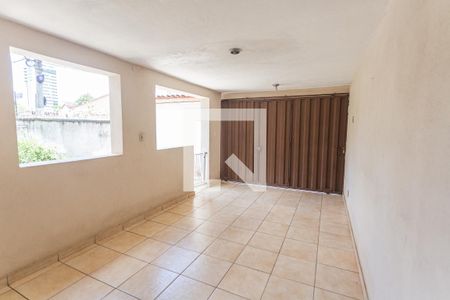 Casa à venda com 200m², 4 quartos e 2 vagasGaragem/Entrada 2