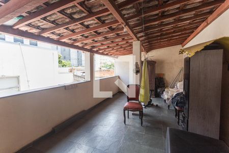 Casa à venda com 200m², 4 quartos e 2 vagasVaranda 2 no 2° Andar