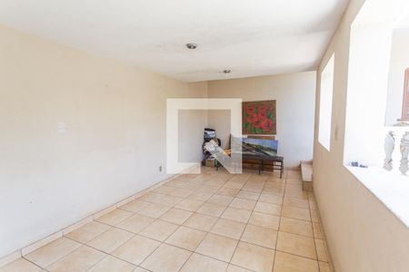 Casa à venda com 200m², 4 quartos e 2 vagasGaragem/Entrada 2