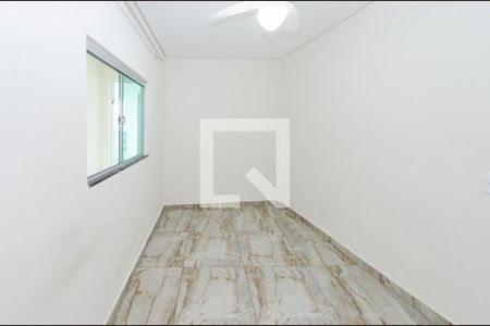 Quarto 1 de casa para alugar com 2 quartos, 80m² em Gameleira, Belo Horizonte