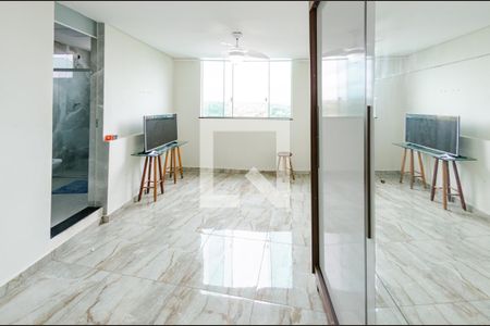 Suíte de casa para alugar com 2 quartos, 80m² em Gameleira, Belo Horizonte