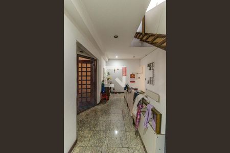 Apartamento para alugar com 245m², 5 quartos e sem vagaCorredor