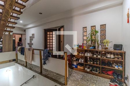 Apartamento para alugar com 245m², 5 quartos e sem vagaCorredor