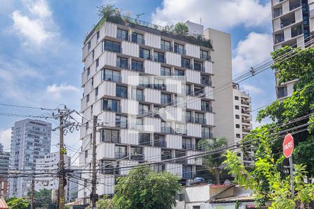 Fachada de kitnet/studio para alugar com 1 quarto, 37m² em Jardim das Bandeiras, São Paulo