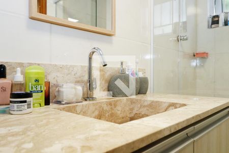 Casa à venda com 400m², 3 quartos e 5 vagasBanheiro da Suíte 3