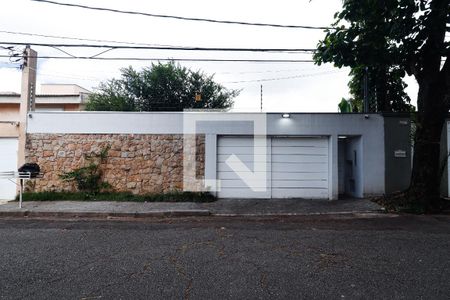 Casa à venda com 400m², 3 quartos e 5 vagasFachada