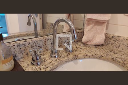 Apartamento à venda com 58m², 2 quartos e 2 vagasBanheiro 2