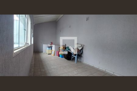 Casa à venda com 480m², 5 quartos e 8 vagas Casa à venda com 480m², 5 quartos e 8 vagasEdícula