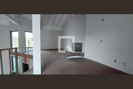 Casa à venda com 480m², 5 quartos e 8 vagas Casa à venda com 480m², 5 quartos e 8 vagasMezanino