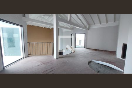 Casa à venda com 480m², 5 quartos e 8 vagas Casa à venda com 480m², 5 quartos e 8 vagasMezanino