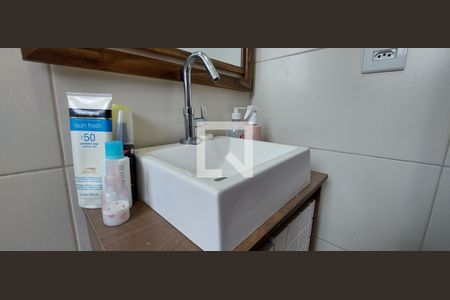 Casa à venda com 480m², 5 quartos e 8 vagas Casa à venda com 480m², 5 quartos e 8 vagasQuarto 3 suíte