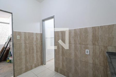 Casa à venda com 50m², 2 quartos e sem vaga Casa à venda com 50m², 2 quartos e sem vagaCozinha
