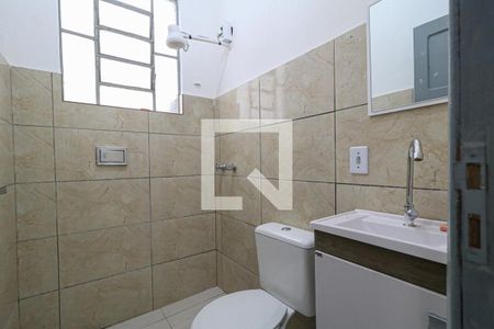 Casa à venda com 50m², 2 quartos e sem vaga Casa à venda com 50m², 2 quartos e sem vagaBanheiro