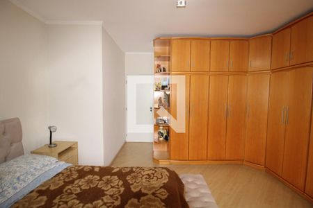 Casa à venda com 178m², 3 quartos e 3 vagasQuarto 2