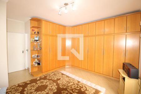 Casa à venda com 178m², 3 quartos e 3 vagasQuarto 2