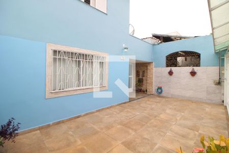 Casa à venda com 178m², 3 quartos e 3 vagasGaragem