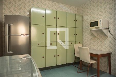 Casa à venda com 300m², 5 quartos e 2 vagasEdícula - Cozinha