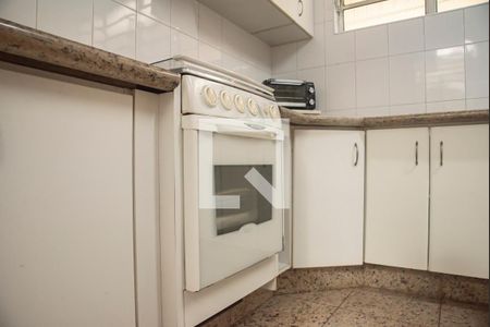 Casa à venda com 300m², 5 quartos e 2 vagasCozinha