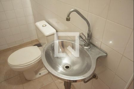 Casa à venda com 300m², 5 quartos e 2 vagasBanheiro do Salão