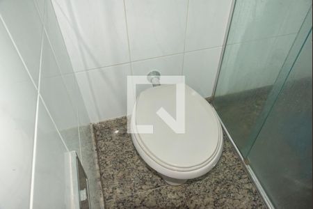 Casa à venda com 300m², 5 quartos e 2 vagasBanheiro da Suíte 1