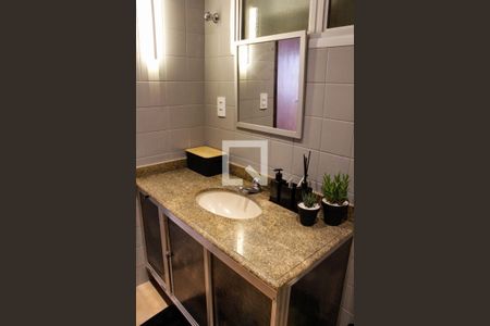 Apartamento à venda com 80m², 1 quarto e 1 vagaBANHEIRO