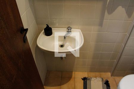 Apartamento à venda com 80m², 1 quarto e 1 vagaBANHEIRO DA ÁREA DE SERVIÇO