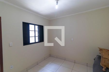 Casa à venda com 225m², 4 quartos e 4 vagas Casa à venda com 225m², 4 quartos e 4 vagasQuarto 01